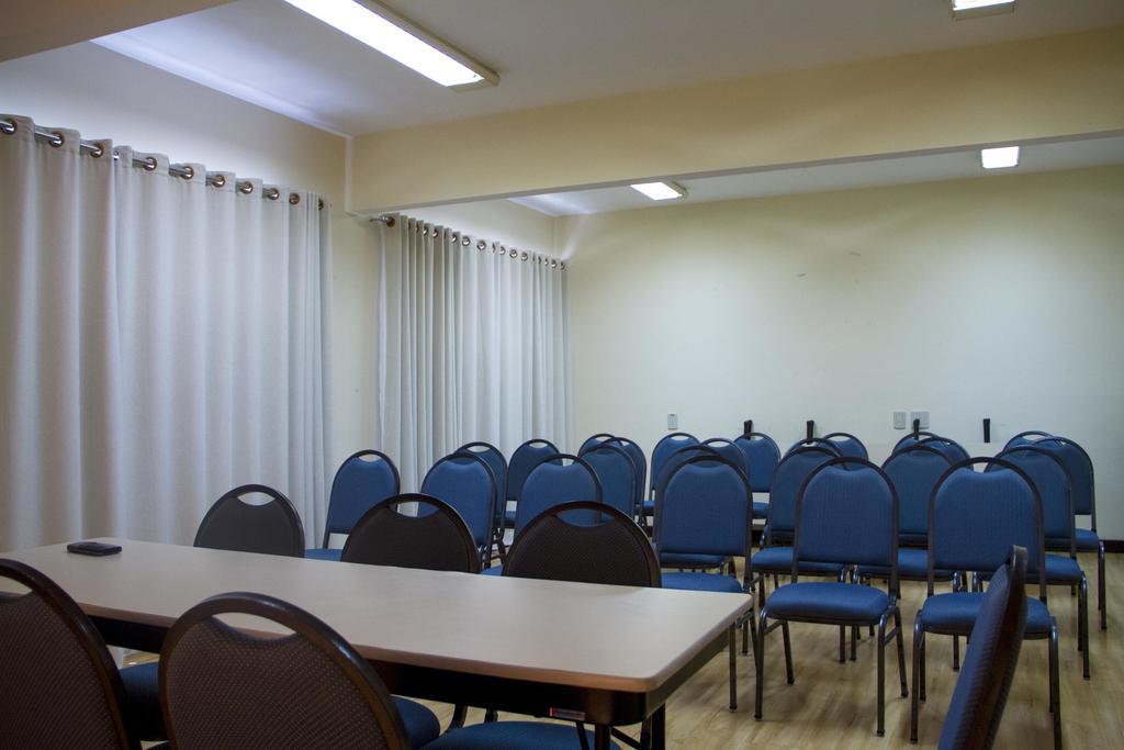Guara Inn Flat Service Гуаратингета Экстерьер фото