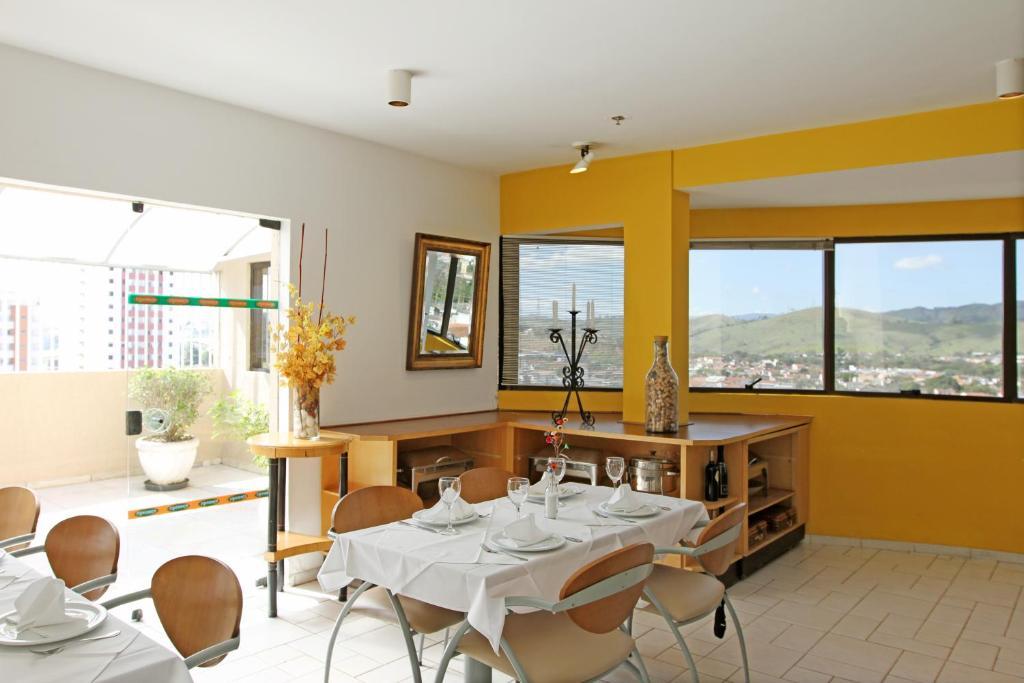Guara Inn Flat Service Гуаратингета Экстерьер фото